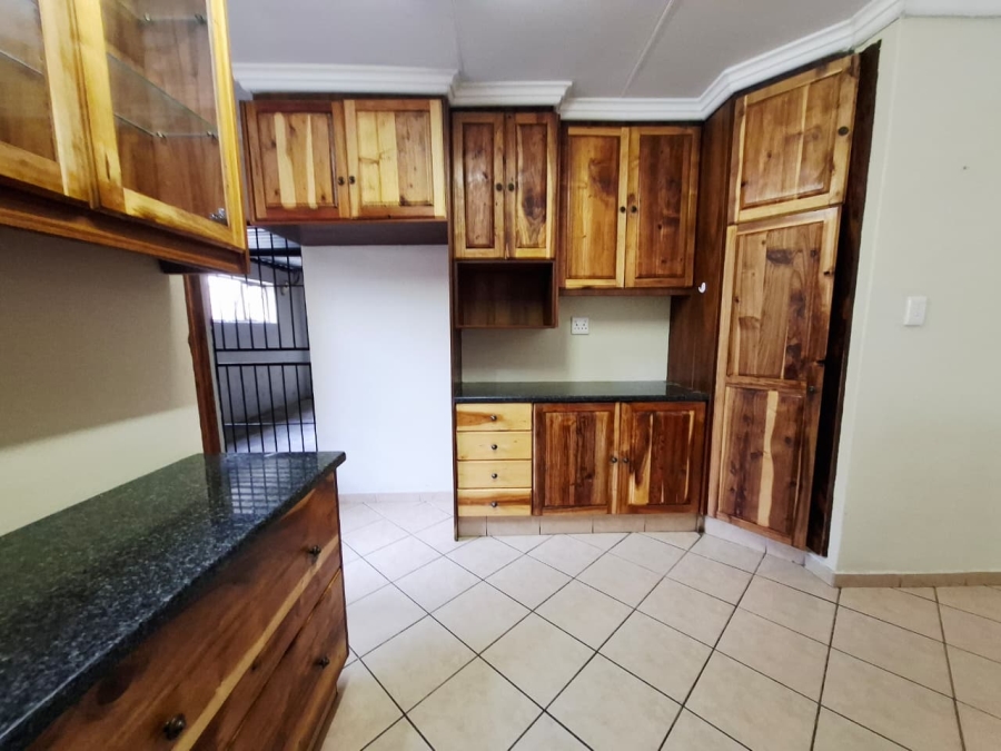 6 Bedroom Property for Sale in Universitas Free State